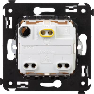 ДКС Розетка с крышкой в стену, 2P+E, с з/ш, Avanti, белое облако 4400013 DKC ДКС Розетка с крышкой в стену, 2P+E, с з/ш, Avanti, белое облако 4400013 DKC