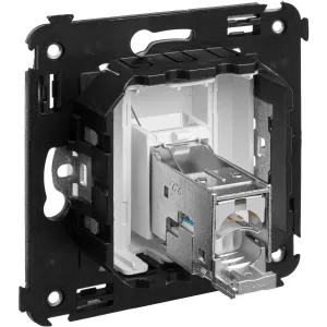 ДКС Компьютерная розетка RJ-45 в стену, кат.6 одинарная экранированная, Avanti, белое облако 4400393 DKC ДКС Компьютерная розетка RJ-45 в стену, кат.6 одинарная экранированная, Avanti, белое облако 4400393 DKC