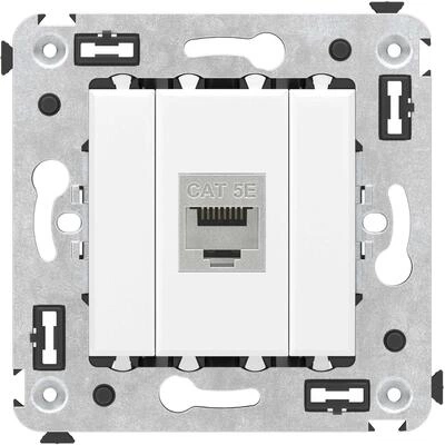 ДКС Компьютерная розетка RJ-45 без шторки в стену, кат.5e одинарная экранированная, Avanti, белое облако 4400763 DKC