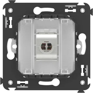 ДКС Компьютерная розетка RJ-45 без шторки в стену, кат.5e одинарная экранированная, Avanti, белое облако 4400763 DKC ДКС Компьютерная розетка RJ-45 без шторки в стену, кат.5e одинарная экранированная, Avanti, белое облако 4400763 DKC