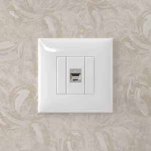 ДКС Компьютерная розетка RJ-45 без шторки в стену, кат.5e одинарная экранированная, Avanti, белое облако 4400763 DKC ДКС Компьютерная розетка RJ-45 без шторки в стену, кат.5e одинарная экранированная, Avanti, белое облако 4400763 DKC