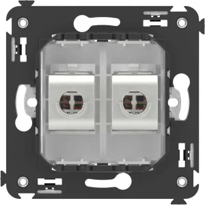 ДКС Компьютерная розетка RJ-45 без шторки в стену, кат.5e двойная экранированная, Avanti, белое облако 4400764 DKC ДКС Компьютерная розетка RJ-45 без шторки в стену, кат.5e двойная экранированная, Avanti, белое облако 4400764 DKC