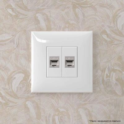 ДКС Компьютерная розетка RJ-45 без шторки в стену, кат.6A двойная экранированная, Avanti, белое облако 4400774 DKC ДКС Компьютерная розетка RJ-45 без шторки в стену, кат.6A двойная экранированная, Avanti, белое облако 4400774 DKC