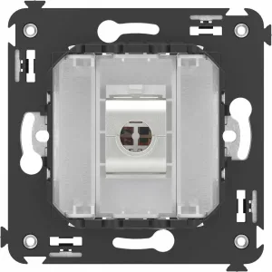 ДКС Компьютерная розетка RJ-45 без шторки в стену, кат.6 одинарная экранированная, Avanti, белое облако 4400793 DKC ДКС Компьютерная розетка RJ-45 без шторки в стену, кат.6 одинарная экранированная, Avanti, белое облако 4400793 DKC
