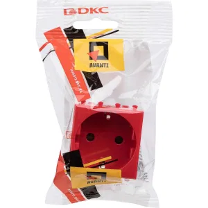 ДКС Розетка модульная, 2P+E, с з/ш, Avanti, красный квадрат, 2 модуля 4401002 DKC ДКС Розетка модульная, 2P+E, с з/ш, Avanti, красный квадрат, 2 модуля 4401002 DKC