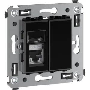 ДКС Компьютерная розетка RJ-45 в стену, кат.5e одинарная экранированная, Avanti, черный квадрат 4402363 DKC ДКС Компьютерная розетка RJ-45 в стену, кат.5e одинарная экранированная, Avanti, черный квадрат 4402363 DKC