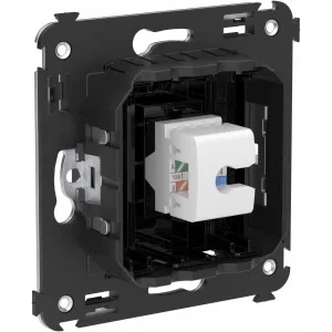 ДКС Компьютерная розетка RJ-45 без шторки в стену, кат.6 одинарная, Avanti, черный квадрат 4402693 DKC ДКС Компьютерная розетка RJ-45 без шторки в стену, кат.6 одинарная, Avanti, черный квадрат 4402693 DKC