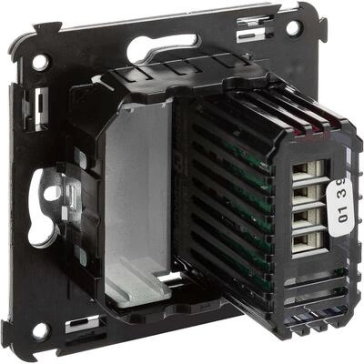 ДКС Диммер кнопочный в стену для LED ламп, Avanti, закаленная сталь 4404343 DKC ДКС Диммер кнопочный в стену для LED ламп, Avanti, закаленная сталь 4404343 DKC