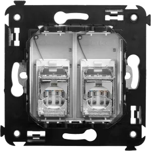 ДКС Компьютерная розетка RJ-45 в стену, кат.6 двойная экранированная, Avanti, закаленная сталь 4404394 DKC ДКС Компьютерная розетка RJ-45 в стену, кат.6 двойная экранированная, Avanti, закаленная сталь 4404394 DKC