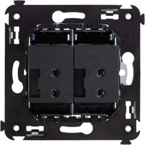 ДКС USB зарядное устройство в стену 2.1 А, Avanti, закаленная сталь 4404543 DKC ДКС USB зарядное устройство в стену 2.1 А, Avanti, закаленная сталь 4404543 DKC