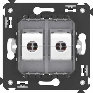 ДКС Компьютерная розетка RJ-45 без шторки в стену, кат.6 двойная, Avanti, закаленная сталь 4404694 DKC ДКС Компьютерная розетка RJ-45 без шторки в стену, кат.6 двойная, Avanti, закаленная сталь 4404694 DKC