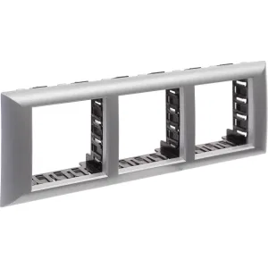 ДКС Рамка-суппорт Avanti для In-liner Front, серебристый металлик, 6 модулей 4404916 DKC ДКС Рамка-суппорт Avanti для In-liner Front, серебристый металлик, 6 модулей 4404916 DKC