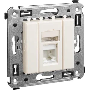 ДКС Компьютерная розетка RJ-45 в стену, кат.6 одинарная, ДКС Компьютерная розетка RJ-45 в стену, кат.6 одинарная,