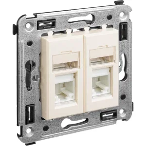 ДКС Компьютерная розетка RJ-45 в стену, кат.6 двойная, Avanti, ванильная дымка 4405294 DKC ДКС Компьютерная розетка RJ-45 в стену, кат.6 двойная, Avanti, ванильная дымка 4405294 DKC