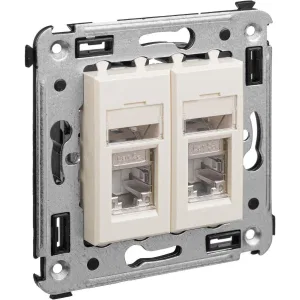 ДКС Компьютерная розетка RJ-45 в стену, кат.5e двойная экранированная, Avanti, ванильная дымка 4405364 DKC ДКС Компьютерная розетка RJ-45 в стену, кат.5e двойная экранированная, Avanti, ванильная дымка 4405364 DKC