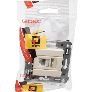 ДКС Компьютерная розетка RJ-45 в стену, кат.6А одинарная, Avanti, ванильная дымка 4405373 DKC ДКС Компьютерная розетка RJ-45 в стену, кат.6А одинарная, Avanti, ванильная дымка 4405373 DKC