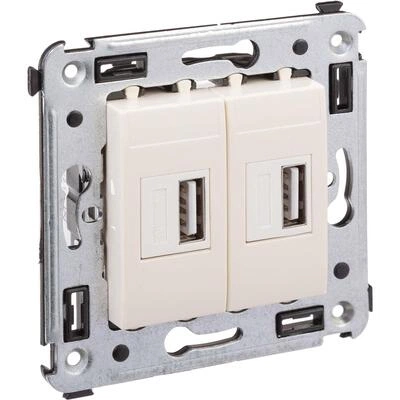 ДКС USB зарядное устройство в стену 2.1 А, Avanti, ванильная дымка 4405543 DKC ДКС USB зарядное устройство в стену 2.1 А, Avanti, ванильная дымка 4405543 DKC