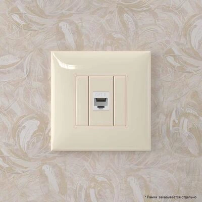 ДКС Компьютерная розетка RJ-45 без шторки в стену, кат.6 одинарная, Avanti, ванильная дымка 4405693 DKC ДКС Компьютерная розетка RJ-45 без шторки в стену, кат.6 одинарная, Avanti, ванильная дымка 4405693 DKC