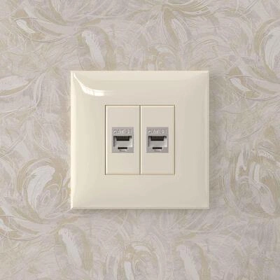 ДКС Компьютерная розетка RJ-45 без шторки в стену, кат.5e двойная экранированная, Avanti, ванильная дымка 4405764 DKC ДКС Компьютерная розетка RJ-45 без шторки в стену, кат.5e двойная экранированная, Avanti, ванильная дымка 4405764 DKC