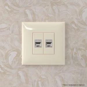 ДКС Компьютерная розетка RJ-45 без шторки в стену, кат.6А двойная экранированная, Avanti, ванильная дымка 4405774 DKC ДКС Компьютерная розетка RJ-45 без шторки в стену, кат.6А двойная экранированная, Avanti, ванильная дымка 4405774 DKC