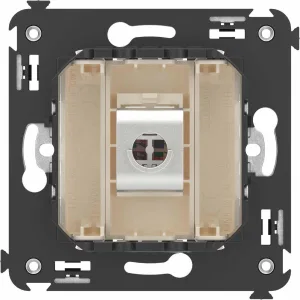 ДКС Компьютерная розетка RJ-45 без шторки в стену, кат.6 одинарная экранированная, Avanti, ванильная дымка 4405793 DKC ДКС Компьютерная розетка RJ-45 без шторки в стену, кат.6 одинарная экранированная, Avanti, ванильная дымка 4405793 DKC