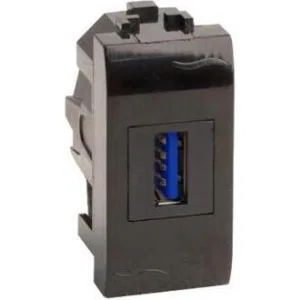 ДКС USB 3.0 розетка, Brava, черная, 1 мод. 77300N DKC ДКС USB 3.0 розетка, Brava, черная, 1 мод. 77300N DKC
