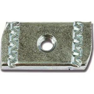 ДКС Гайка для подвешивания профиля М8х40, нерж. сталь А4 CM140800INOX316L DKC ДКС Гайка для подвешивания профиля М8х40, нерж. сталь А4 CM140800INOX316L DKC