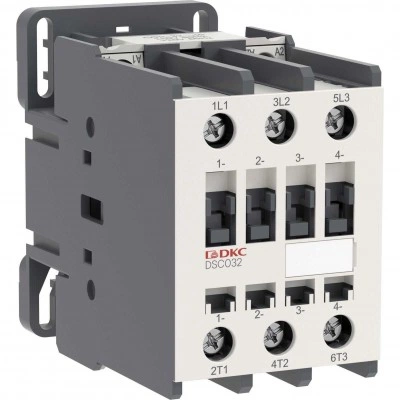 ДКС Магнитный контактор YON DSC032 32A 15кВт AC3 3P кат.220В AC DSC032-3C00A230 DKC