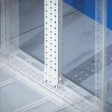 ДКС Рейки вертикальные, широкая, для шкафов CQE В=1400мм, 1 упаковка - 2шт.(замена на R5RPDV14) R5PDV14 DKC