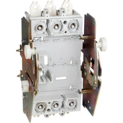 ДКС Комплект для выдвижного исполнения YON MD400...630 320-630А WDD-MD630 DKC ДКС Комплект для выдвижного исполнения YON MD400...630 320-630А WDD-MD630 DKC